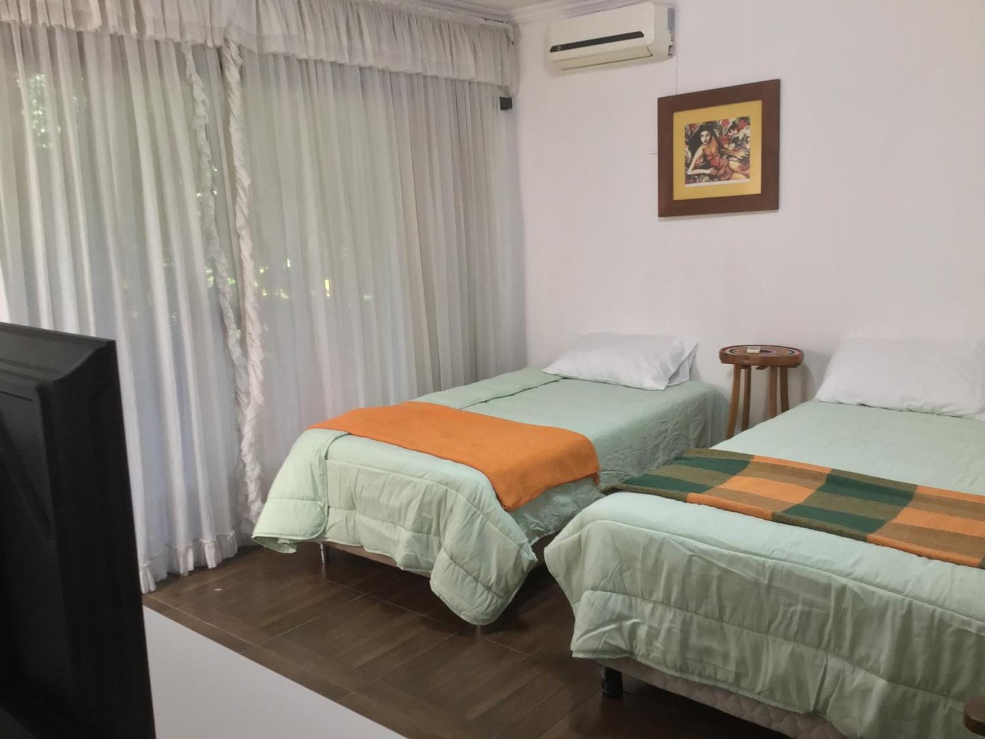 Granados Bed & Breakfast Asuncion Exterior photo